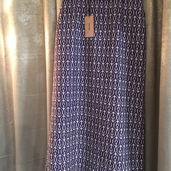 Miu Miu Dresses & Skirts - Miu Miu Pencil Skirt Miu Miu Dresses & Skirts - Miu Miu Pencil Skirt